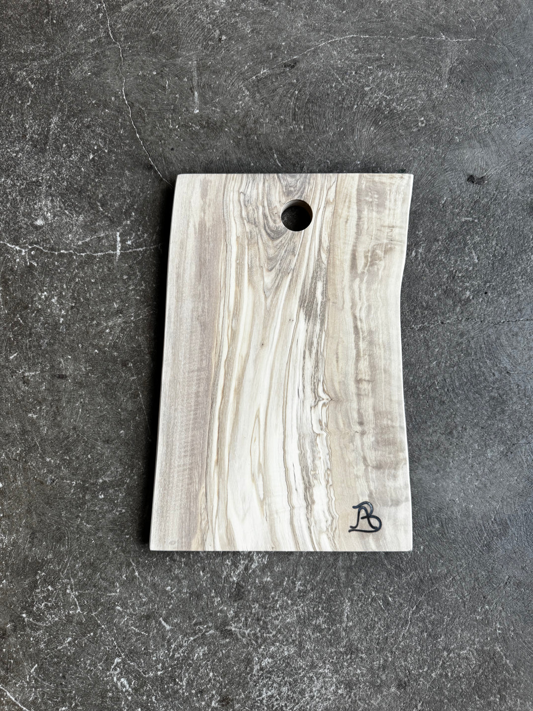 Andrea Brugi Skærrebræt 35x23x2 cm.