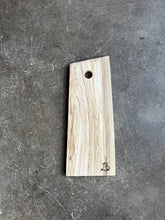 Indlæs billede til gallerivisning Andrea Brugi Skærrebræt 42x17x2 cm.
